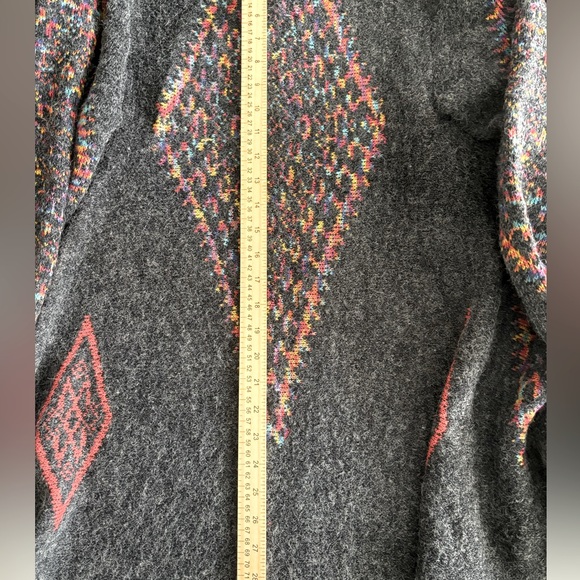 DREAMERS AZTEC DESIGN ASYMMETRIC BOHO GREY MULTICOLORED SOUTHWEST CARDIGAN SZ M - Picture 9 of 11
